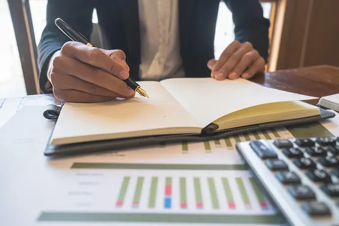 Traitement juridique, fiscal et comptable de la paie